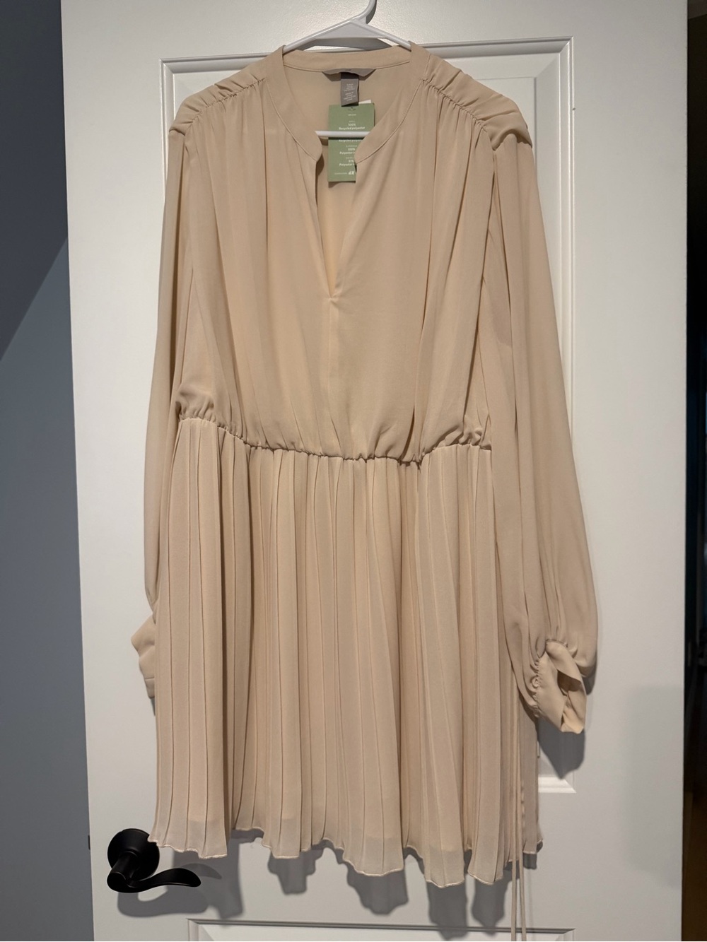 NWT - H&M Long-Sleeve Pleated Cream Mini Chiffon Dress XL